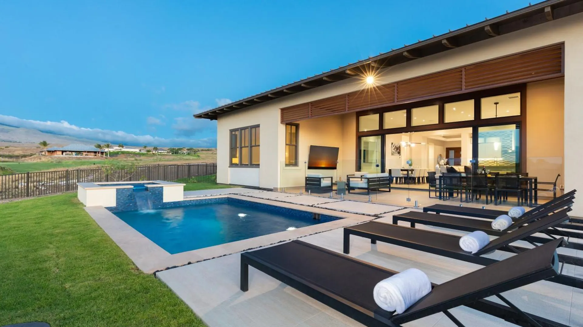 Pih: Hale Kailani Heated Private Pool Spa Waimea  USA